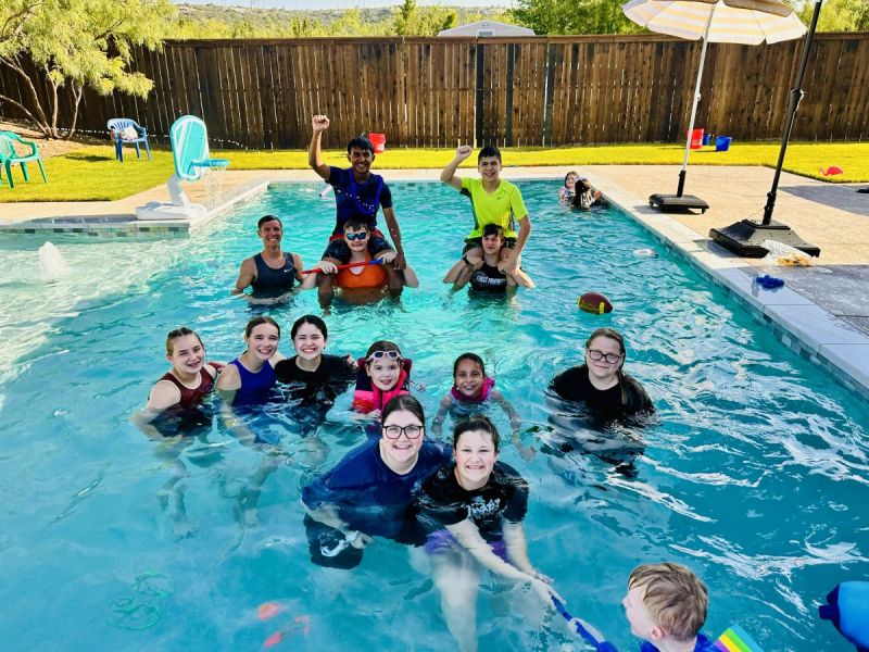 146CACFE-47FD-46DE-AC68-4961970DFBB5